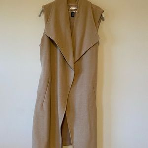 Stunning women’s long wool vest from White House black market